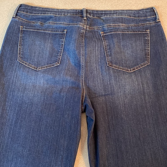 NYDJ - high rise skinny jeans. Size 16 - Picture 3 of 14